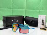 OAKLEY RECTANGLE SUNGLASSES - Image 2