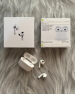 AirPods 3rd Gen - (Lightning) - Image 3